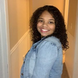 Meet your Posher, Amanda